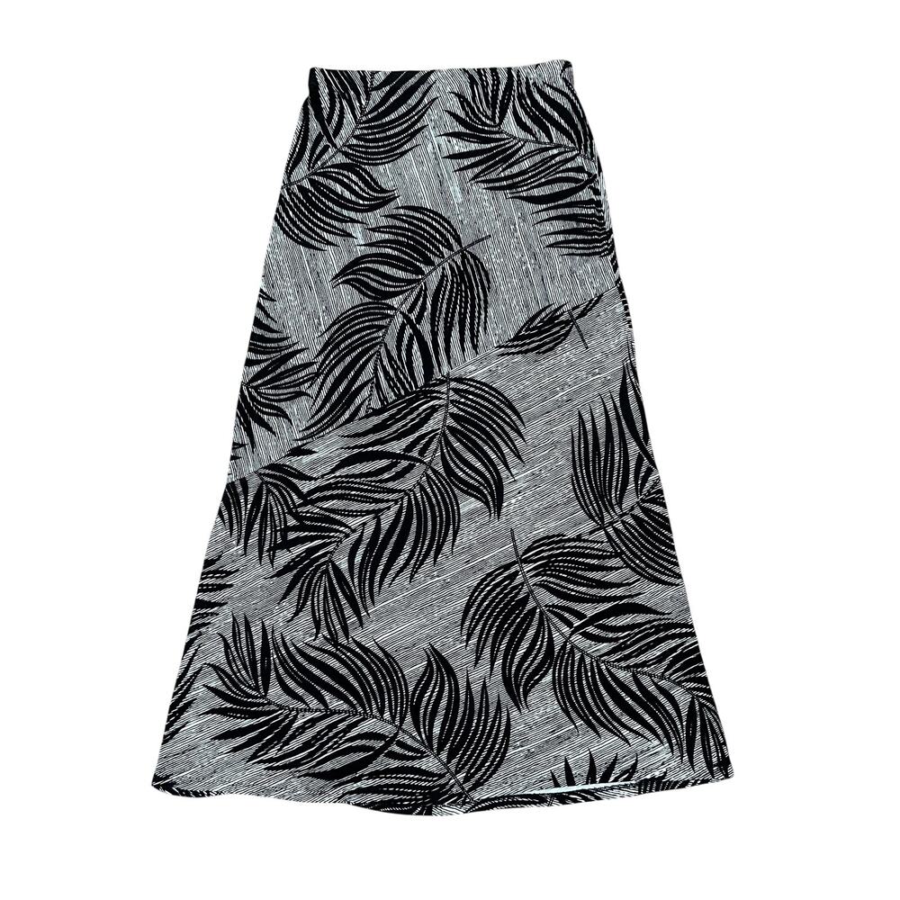 Matty M Skirt Size M - Black White Leaf Print - Stretchy - Picture 2 of 4